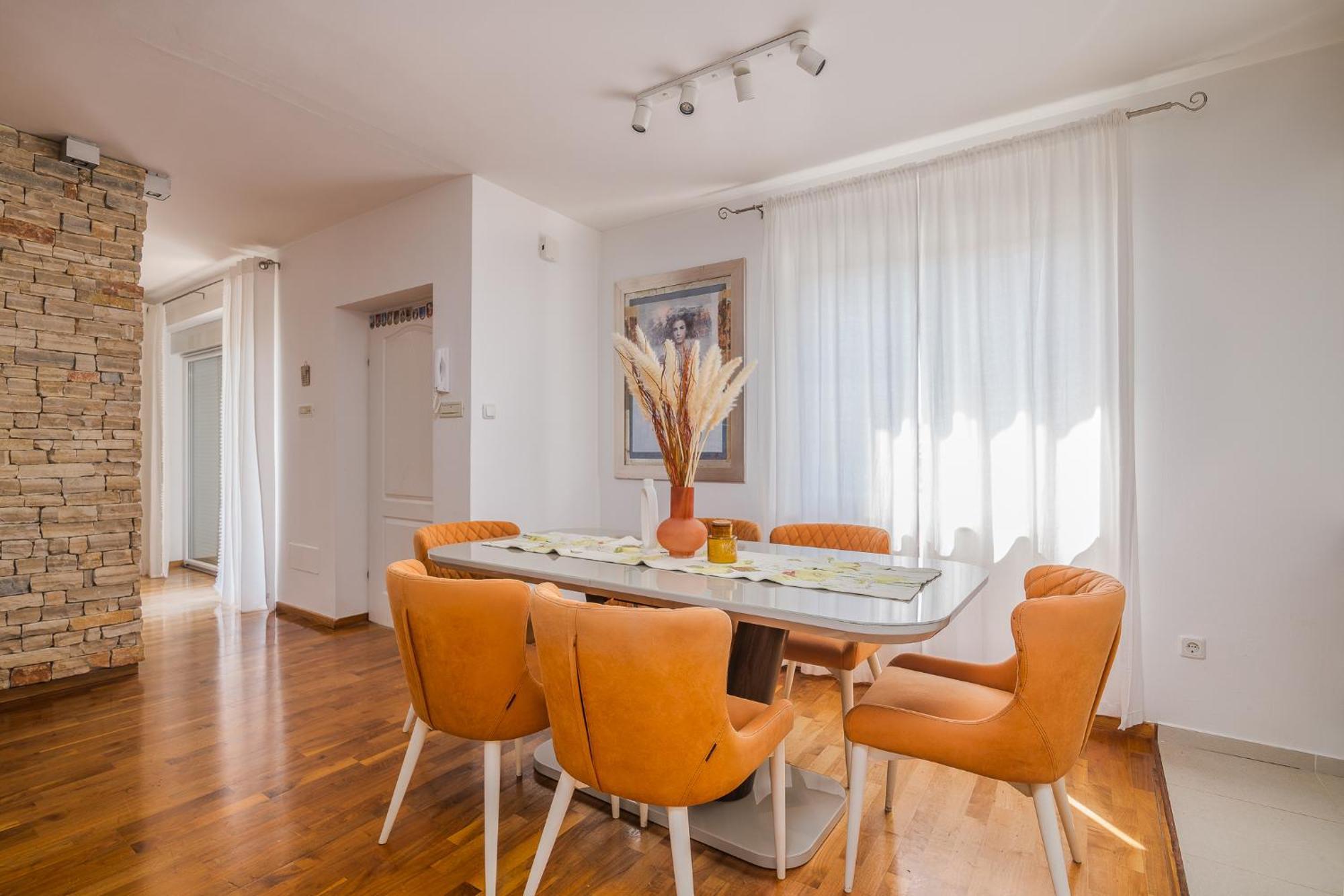 קרק Apartments Stella & Luna מראה חיצוני תמונה
