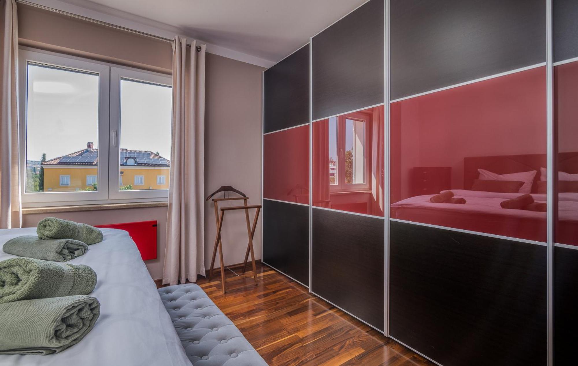 קרק Apartments Stella & Luna מראה חיצוני תמונה