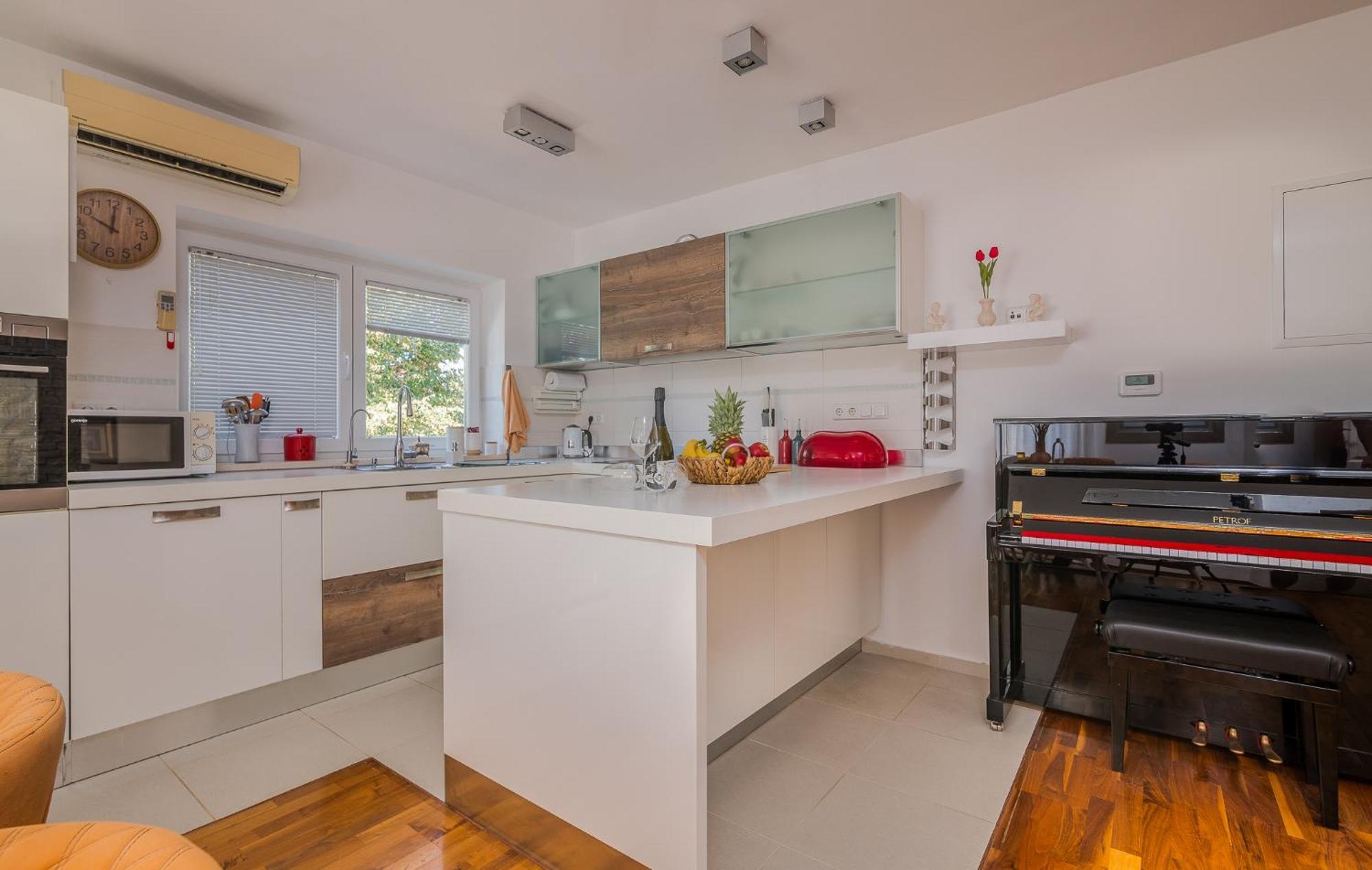קרק Apartments Stella & Luna מראה חיצוני תמונה