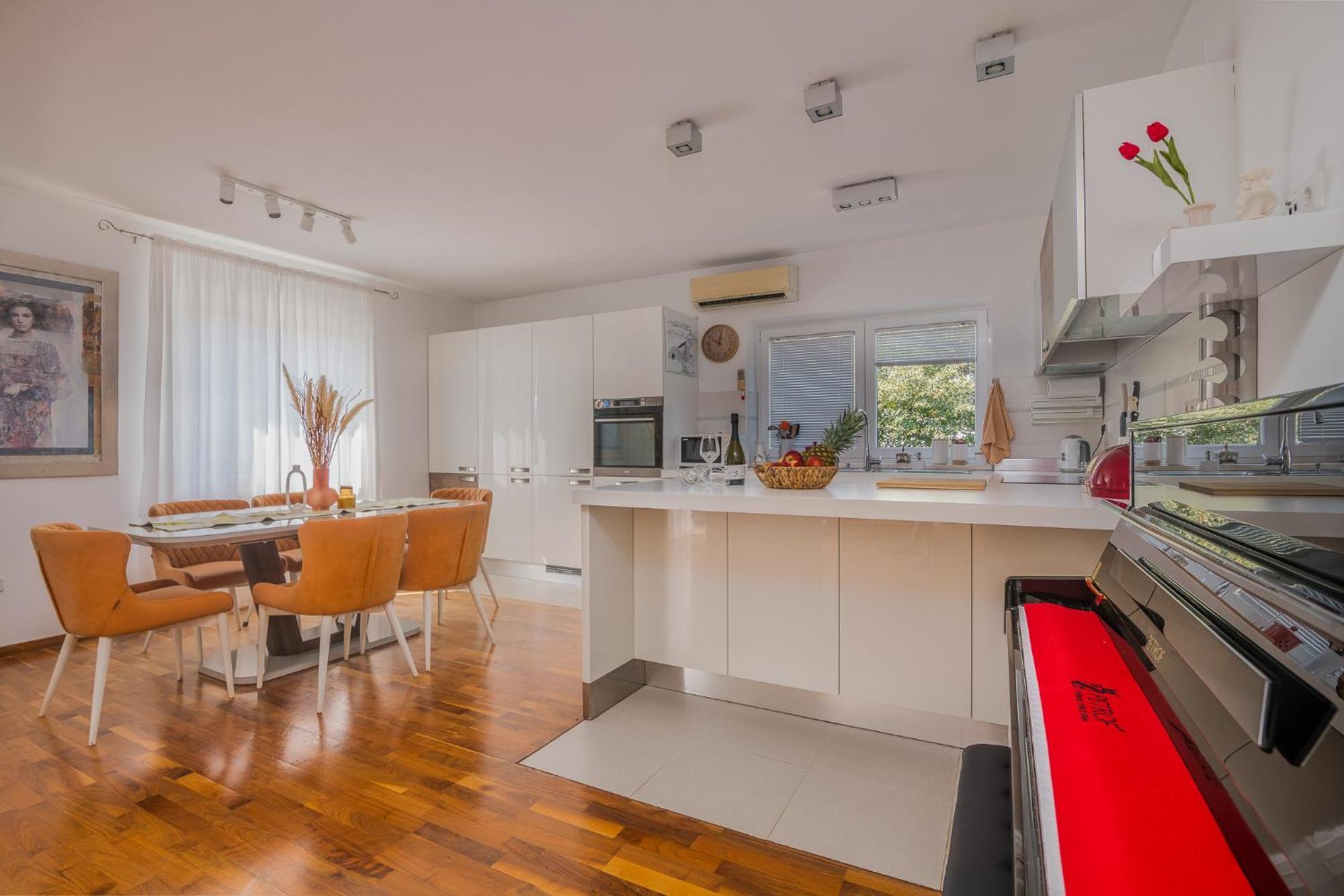 קרק Apartments Stella & Luna מראה חיצוני תמונה